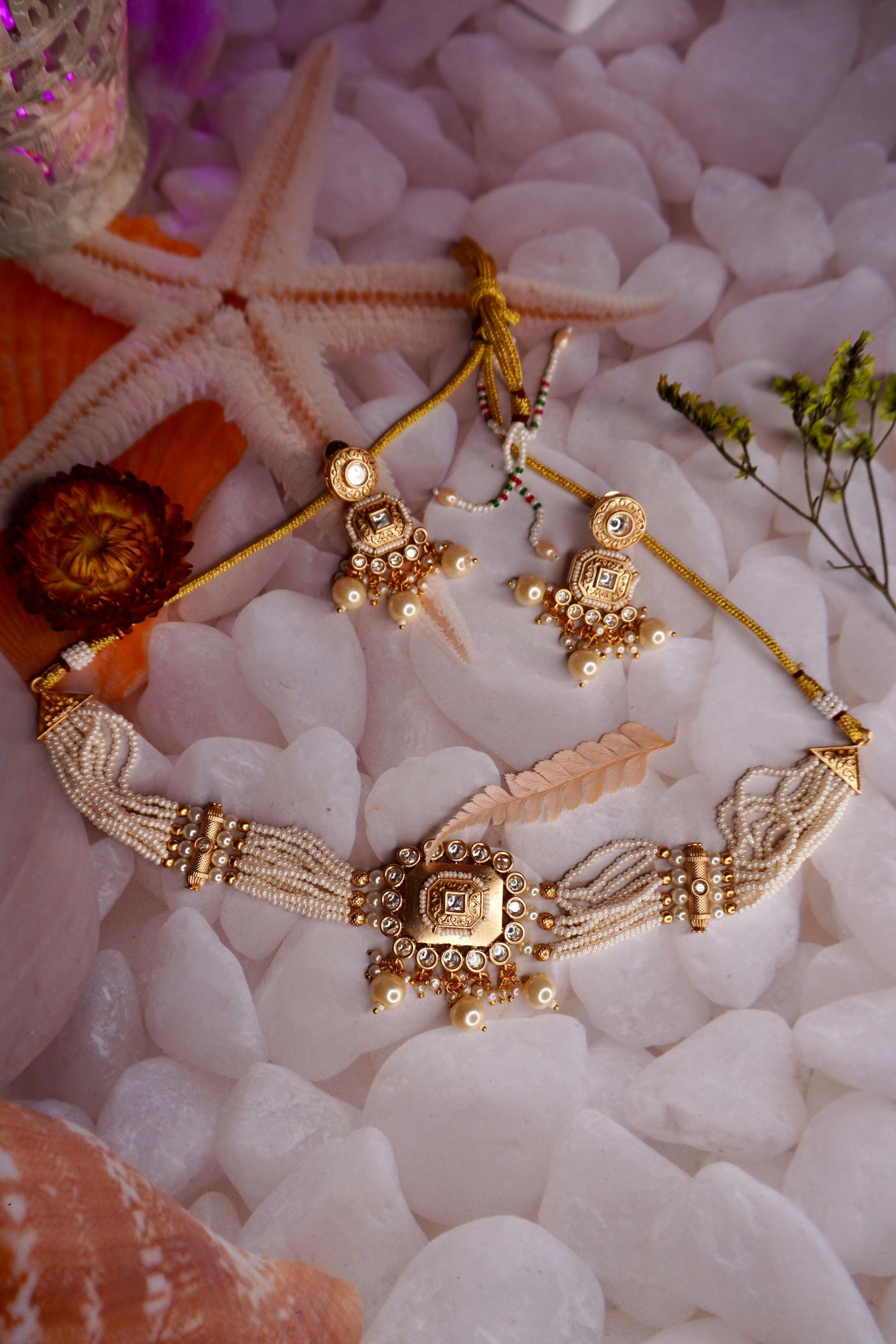 Antique Kundan Choker Necklace AGK011