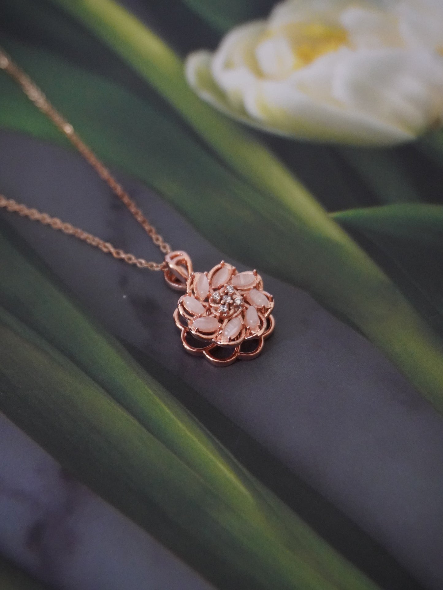 Aahana Rose Gold Floral Pendant