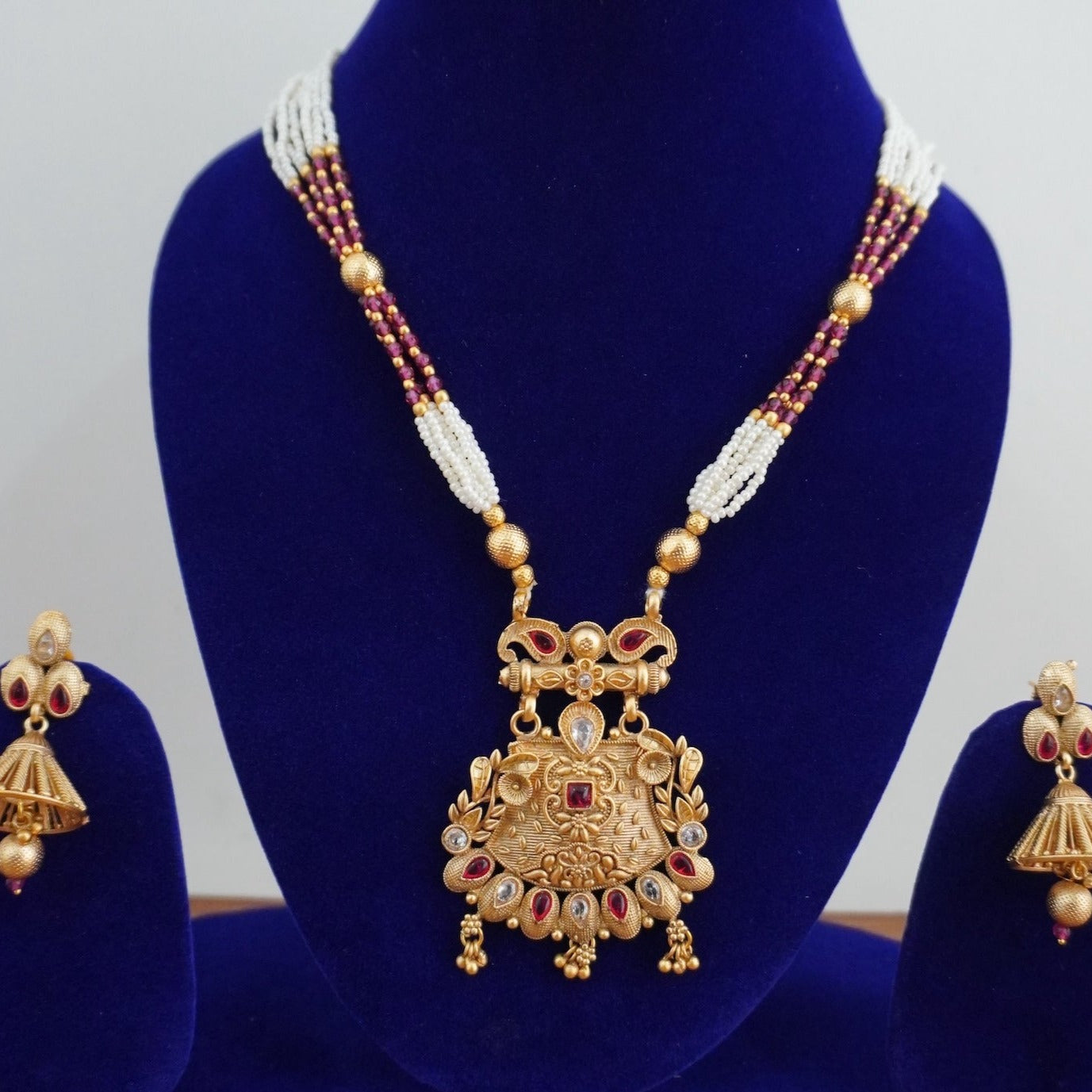 DIVA Antique Kundan Long Neckalce
