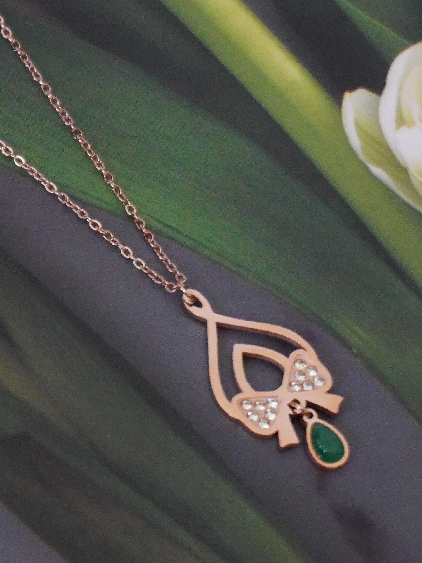 Dolly Rose Gold Bow Style Pendant
