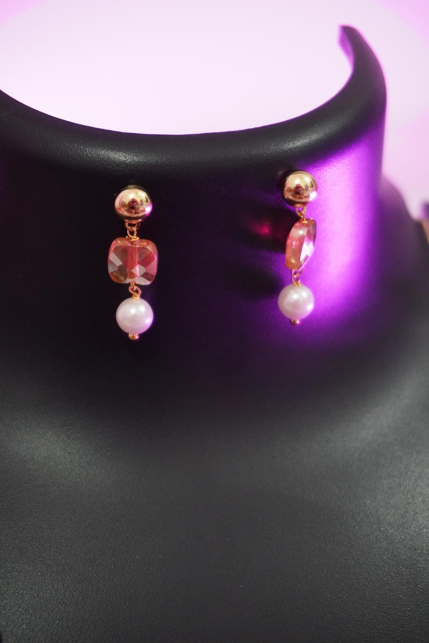 Pearl Floral Chain GC001
