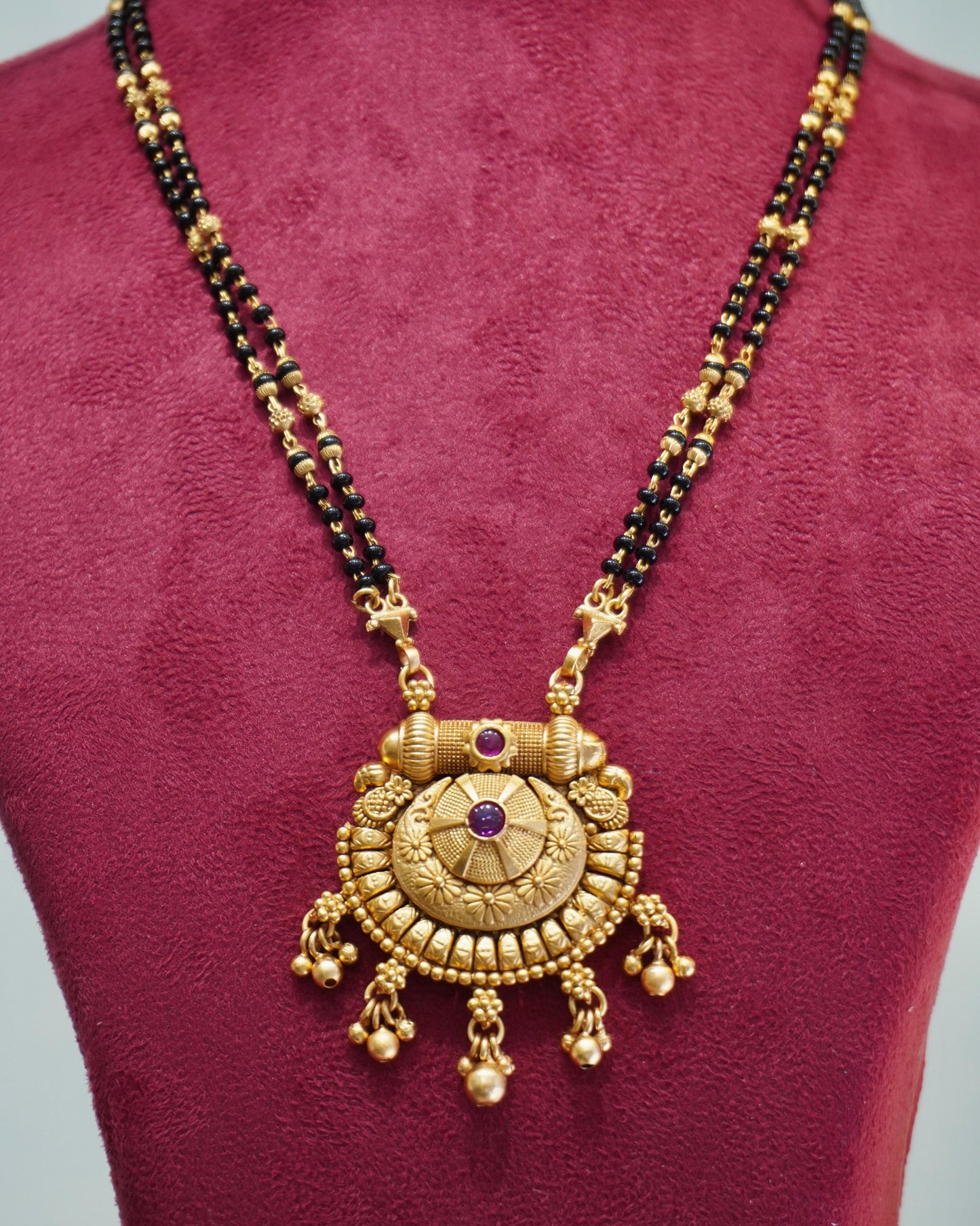 Reya's Mangalsutra M011