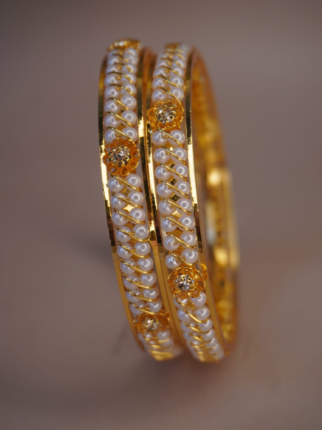 Ishita Pearl Bangles