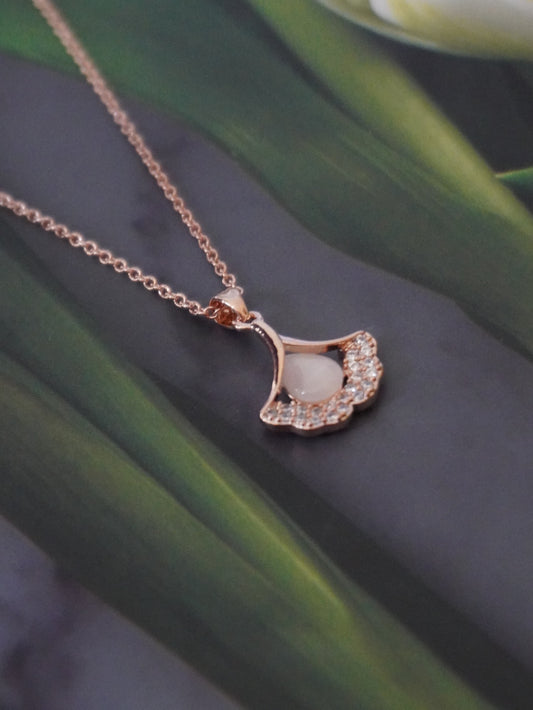 Leena Rose Gold Pearl AD pendant