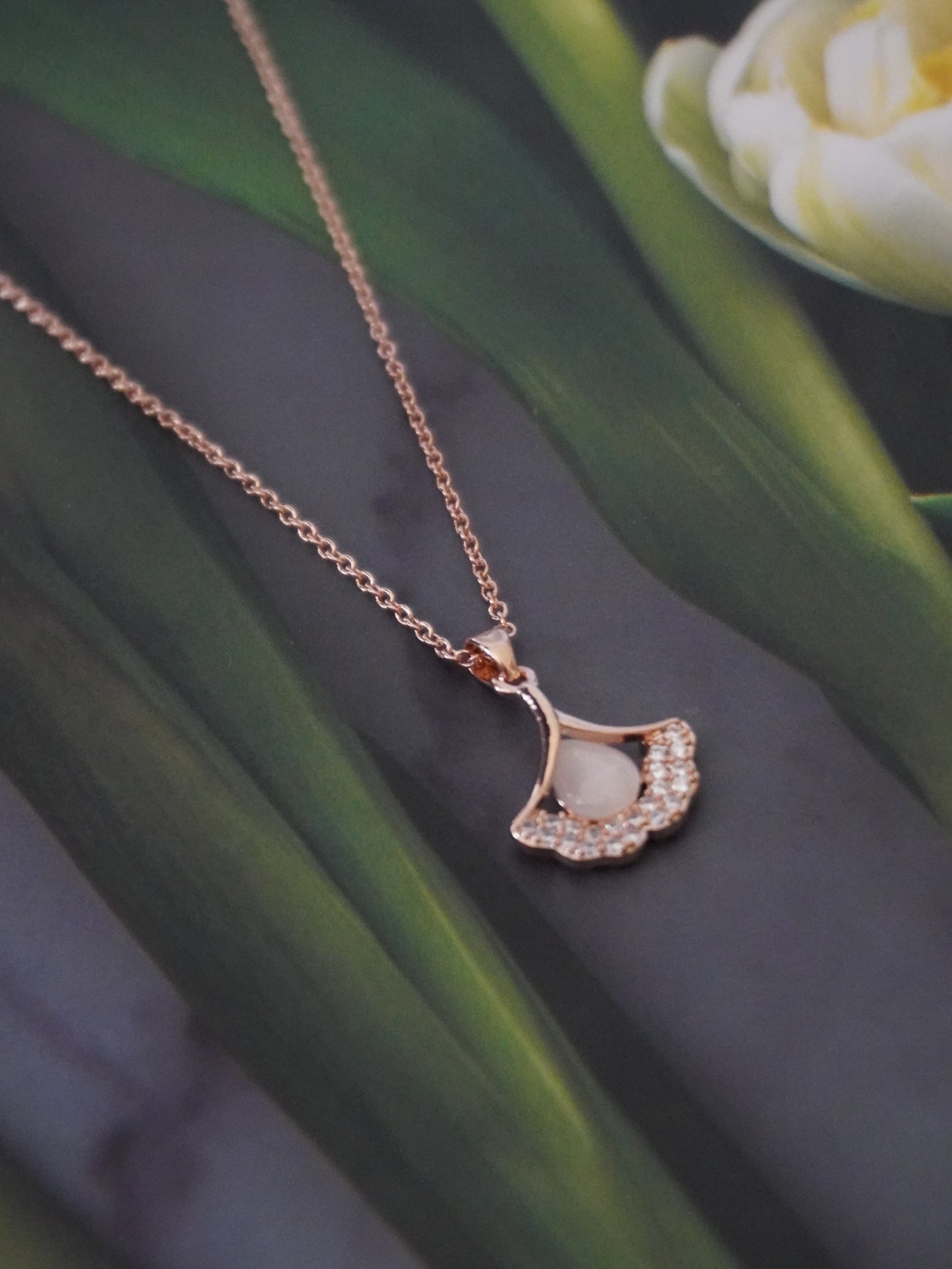 Leena Rose Gold Pearl AD pendant