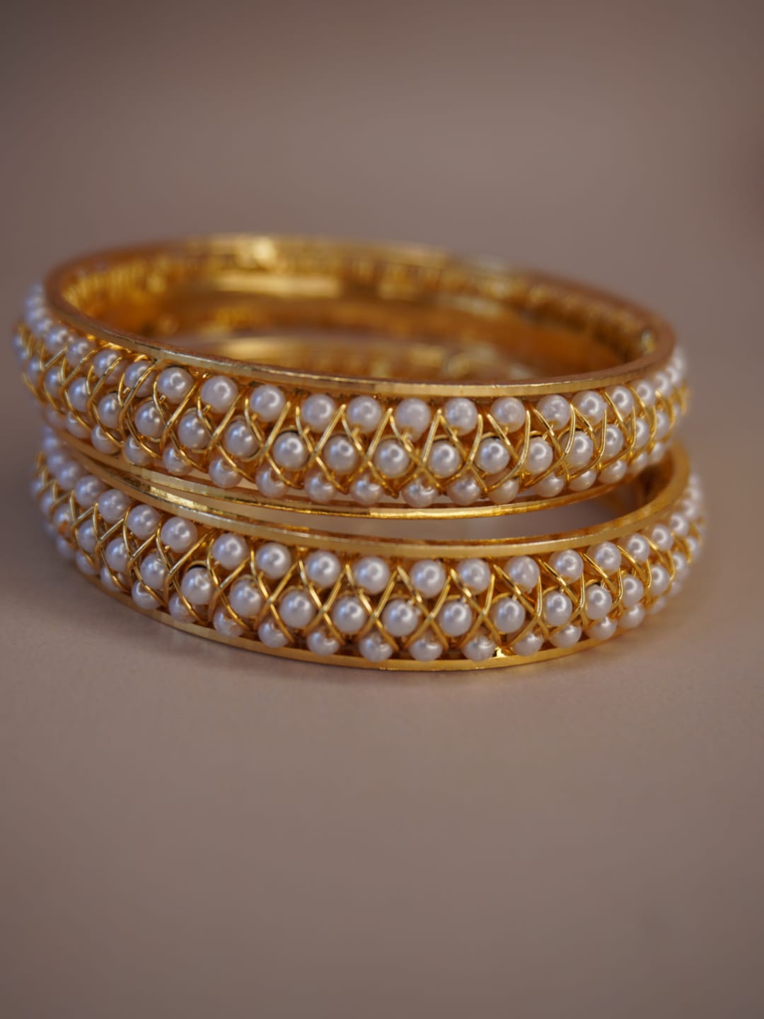Ruhani Pearl Bangles