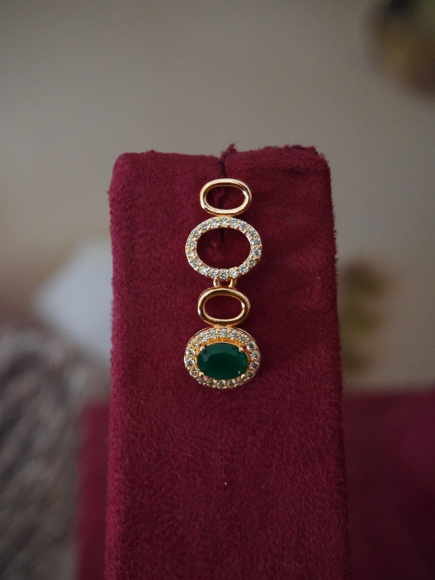 Vantara emerald ad necklace