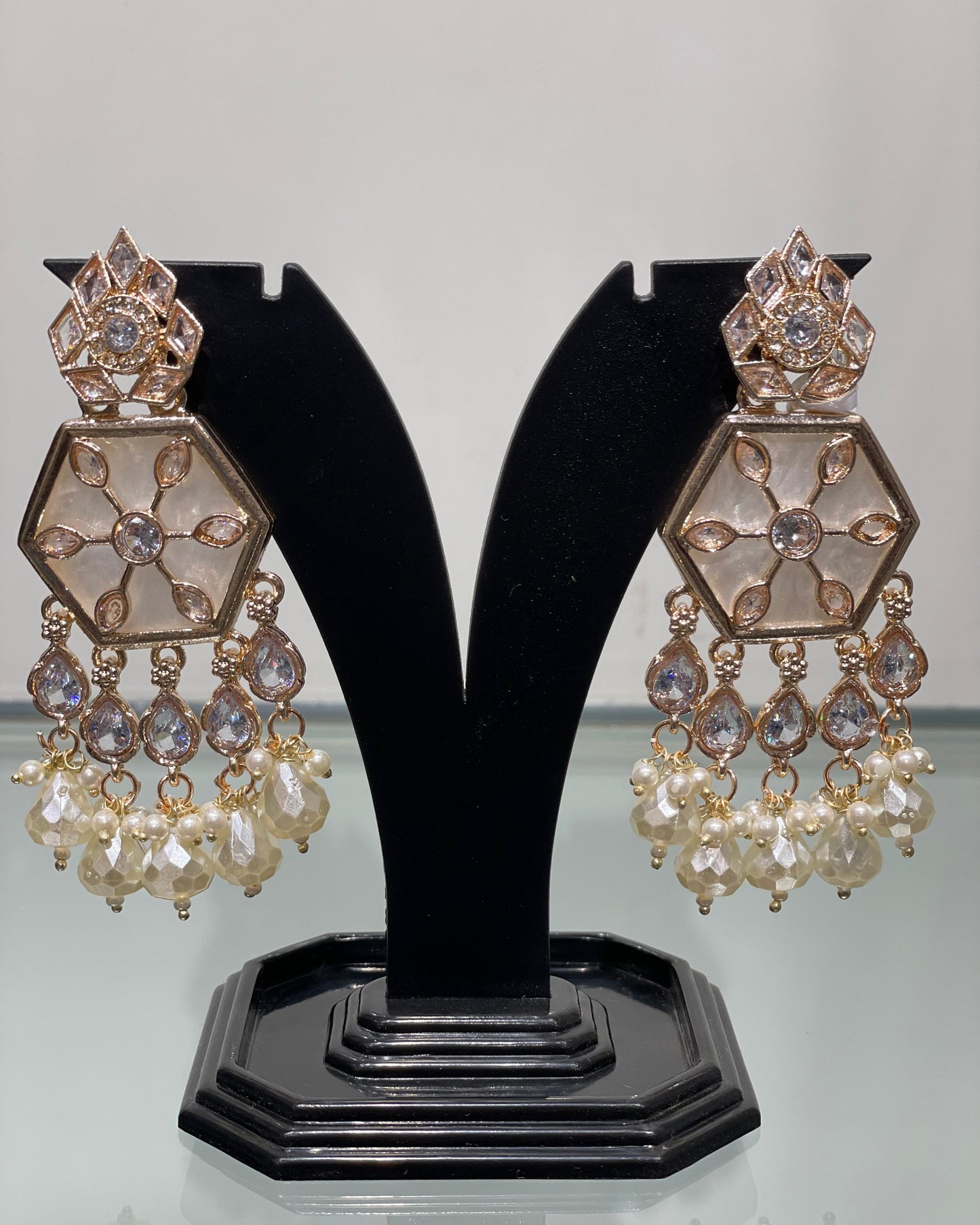 Vanya's Kundan Earring E032