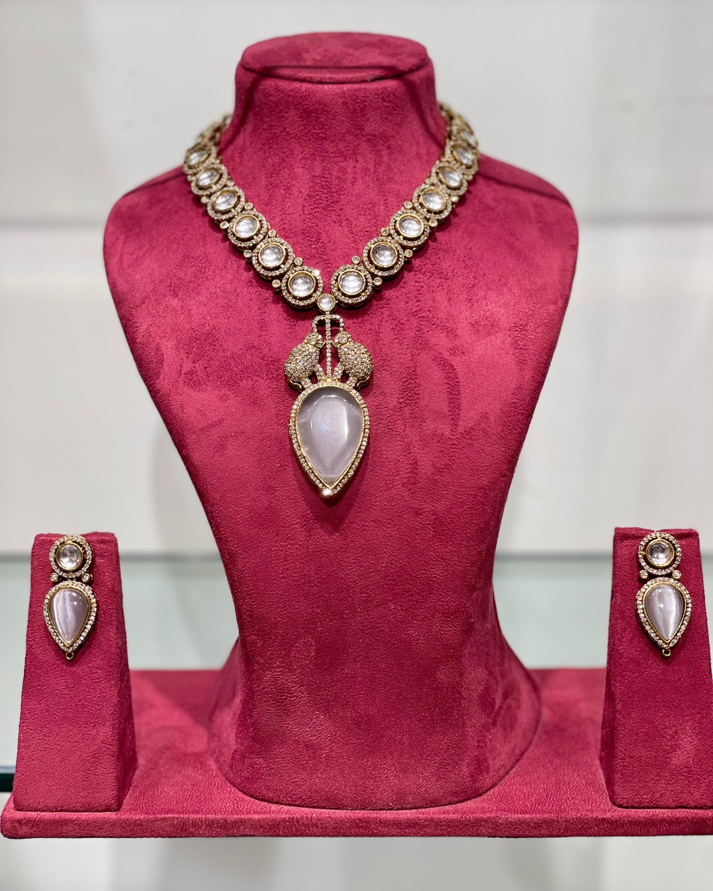 Sonam's Kundan Necklace K092
