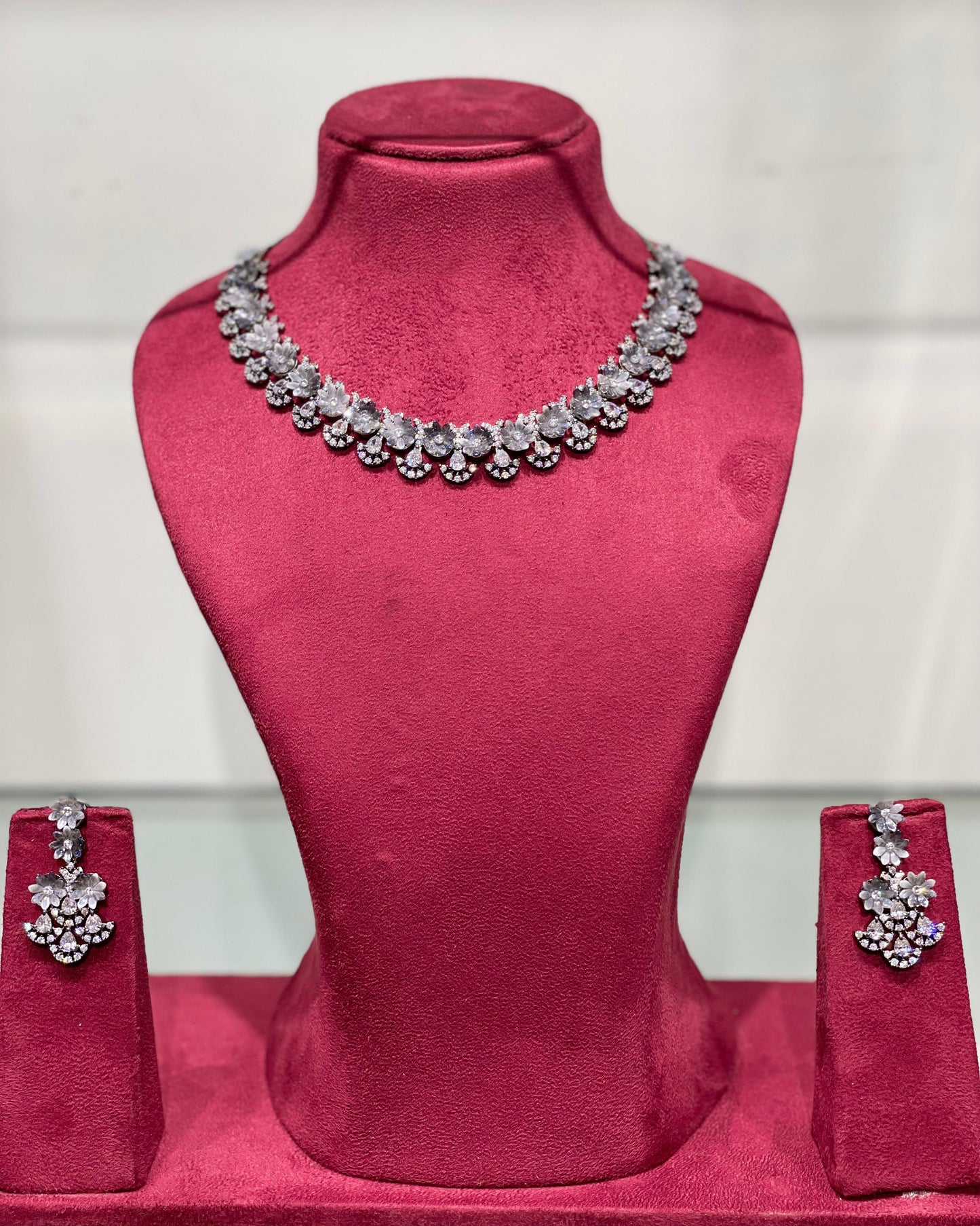 grey silver flower american diamond necklace