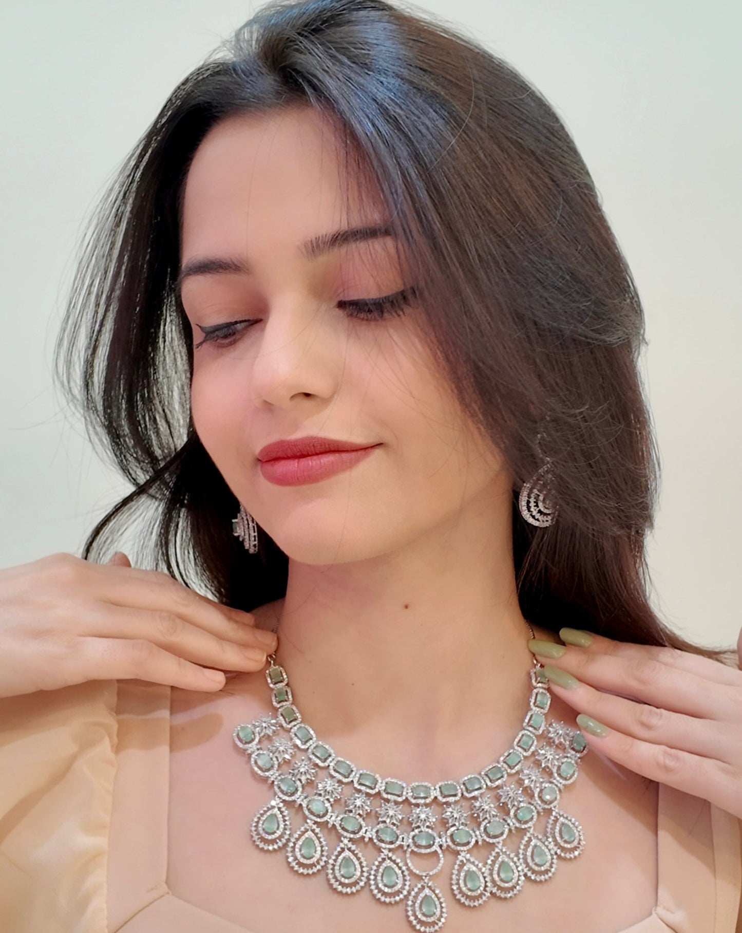 mint layered ad diamond necklace set
