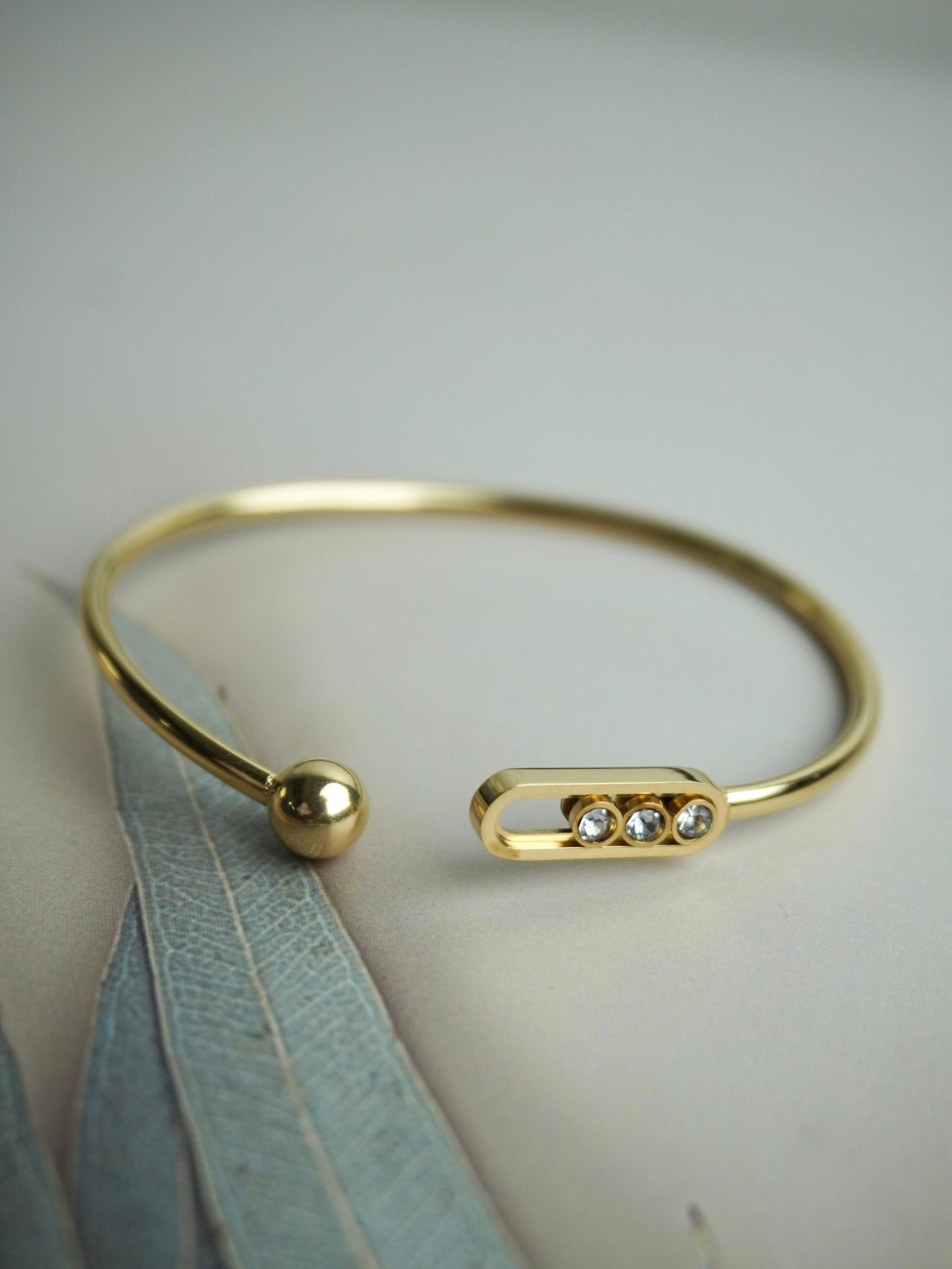 Diamond Cuff Sleek Bracelet B003