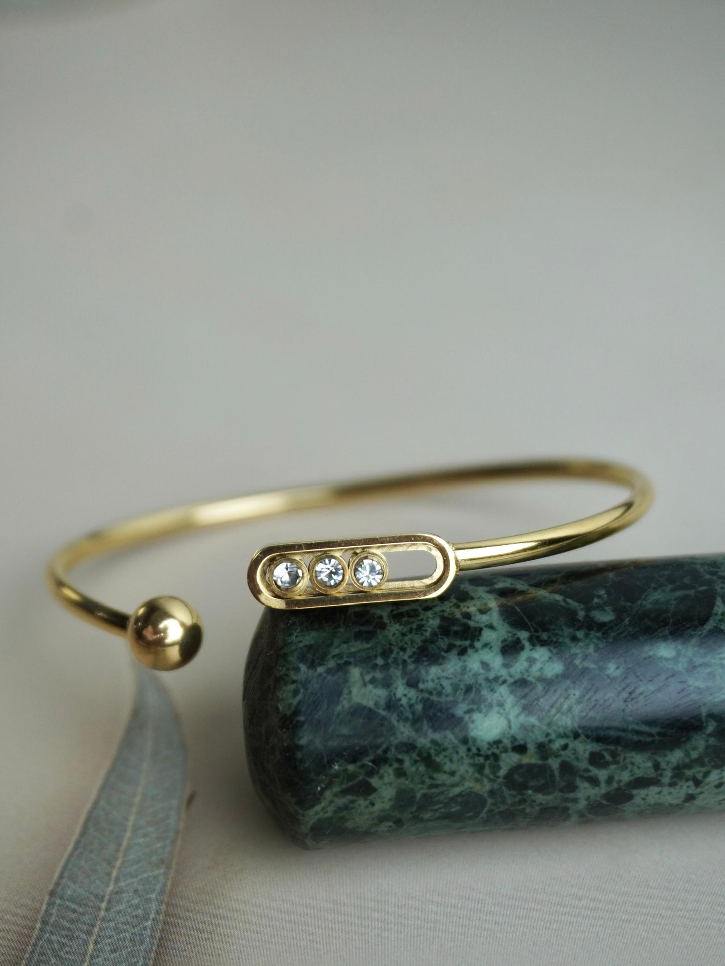 Diamond Cuff Sleek Bracelet B003