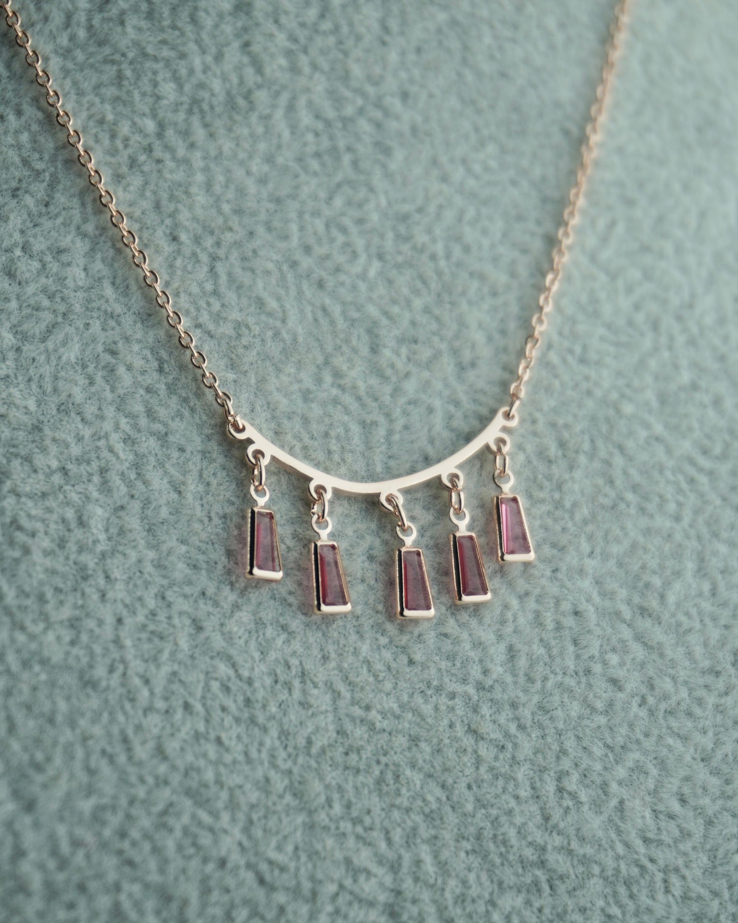 Rose Gold Pink Pendant Chain C007