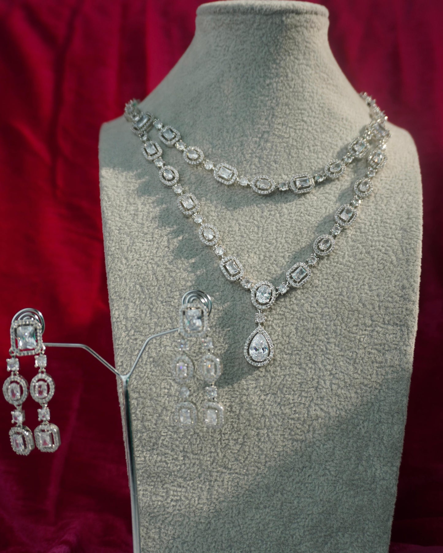 double layer white ad necklace set