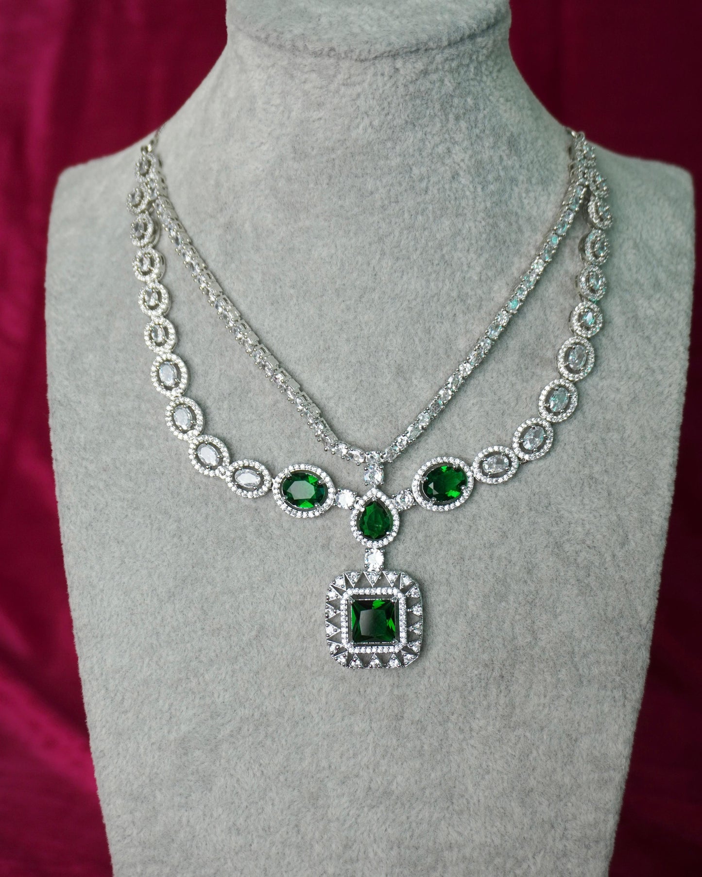 green layered ad necklace pendant style