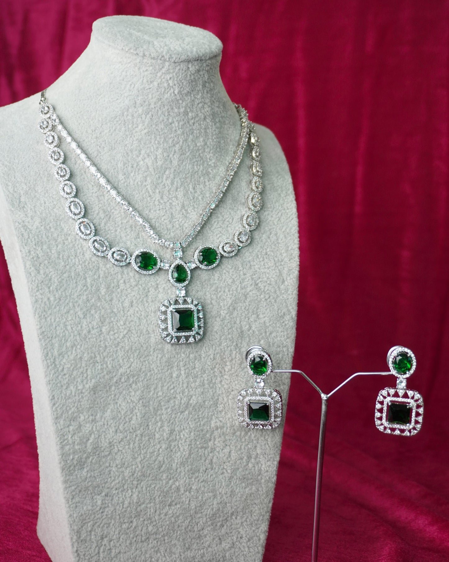 pendant layered green ad stone necklace set