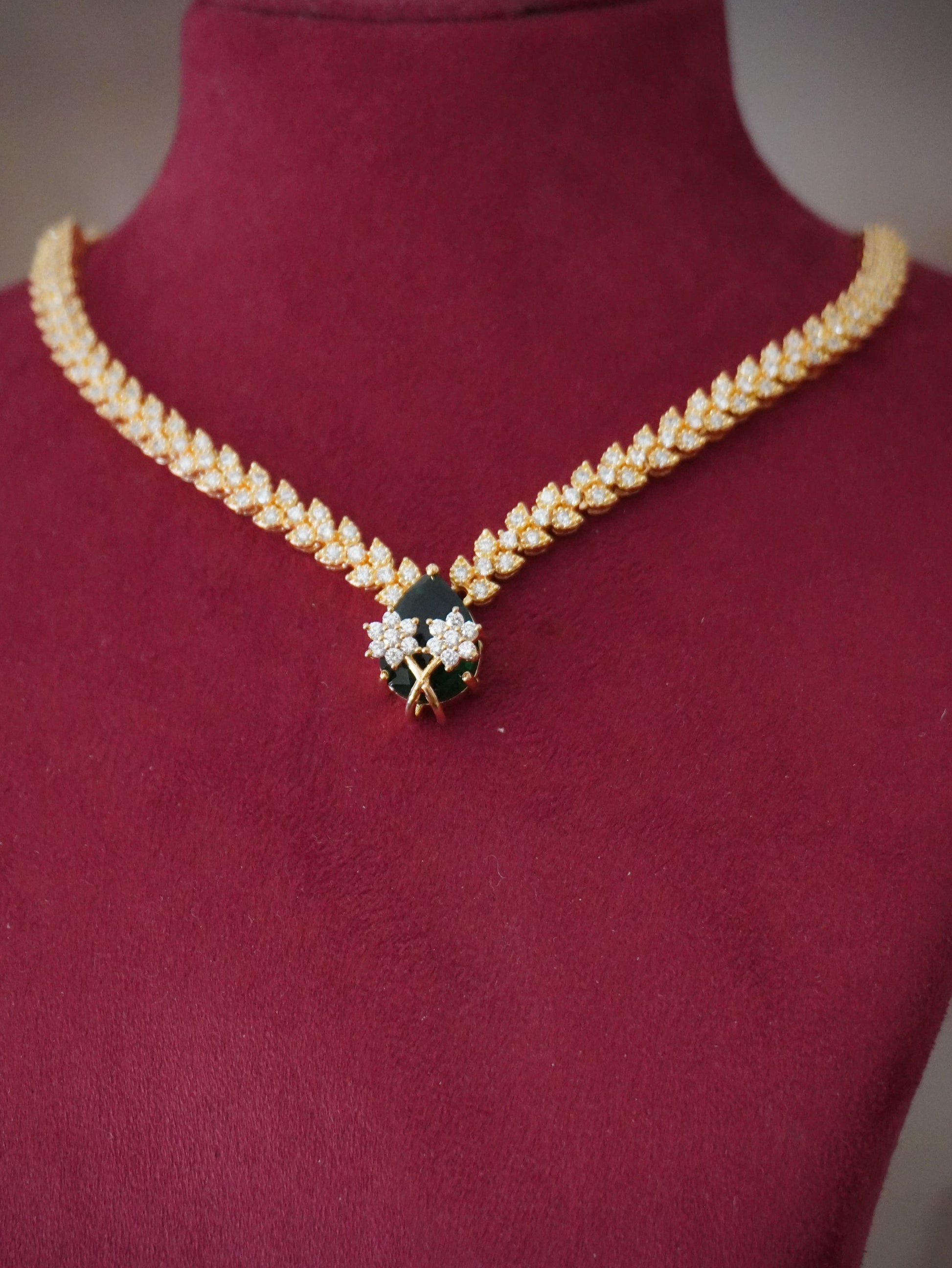 Victoria  green emerald ad necklace