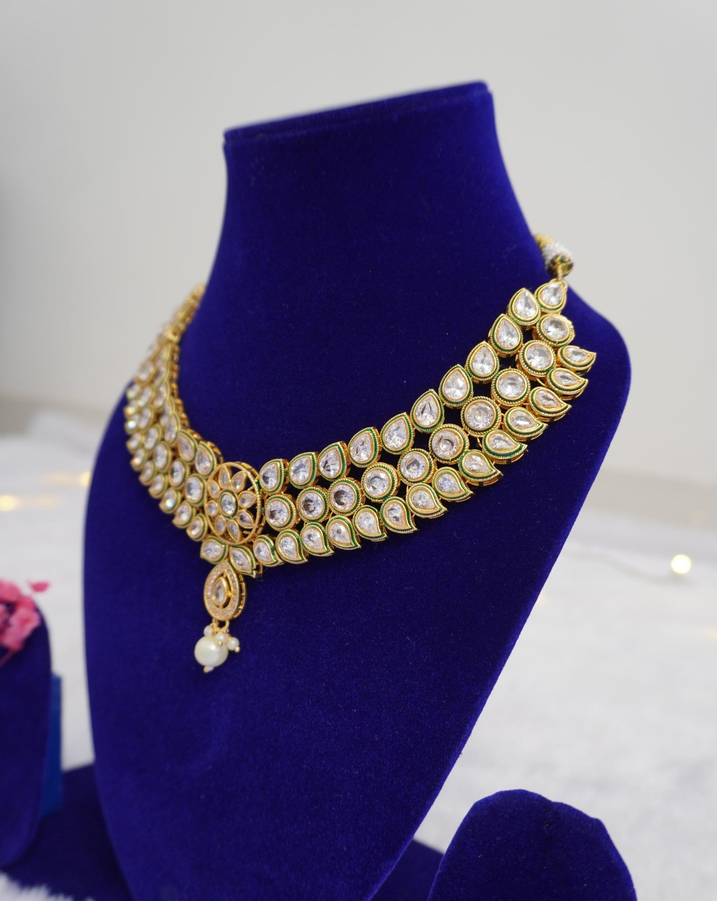 transparent kundan necklace set