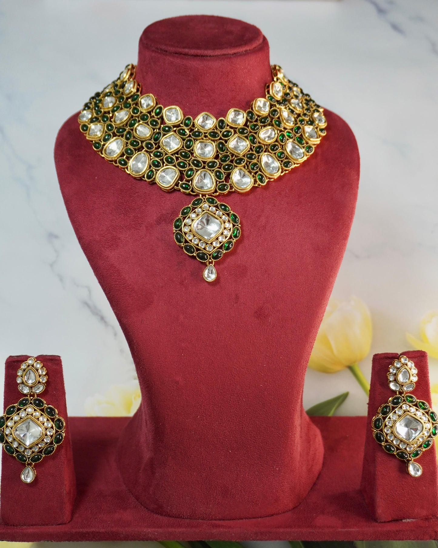 Esha's Kundan necklace set K094