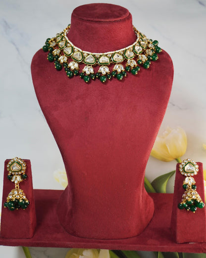 Sai's Kundan necklace set K096