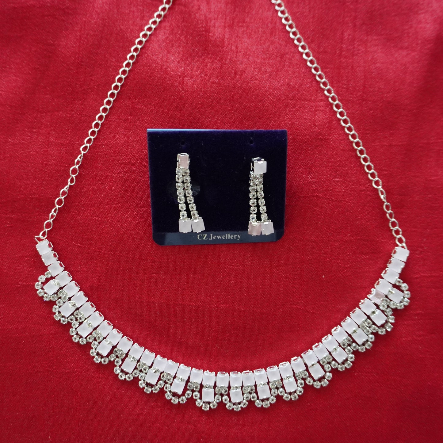 ad necklace set