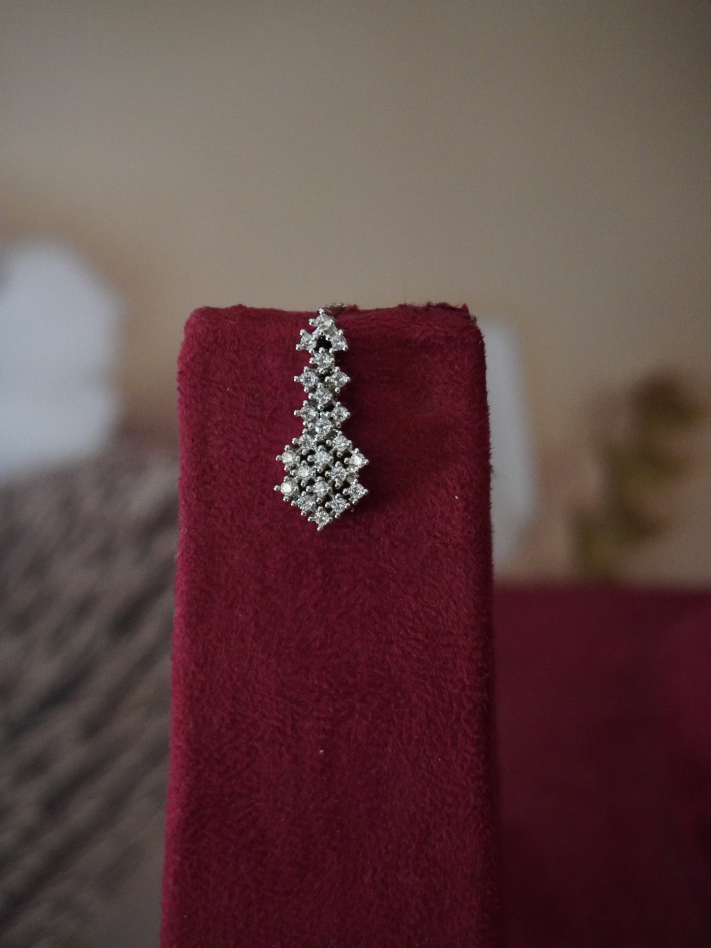 Yatisha silver American diamond necklace