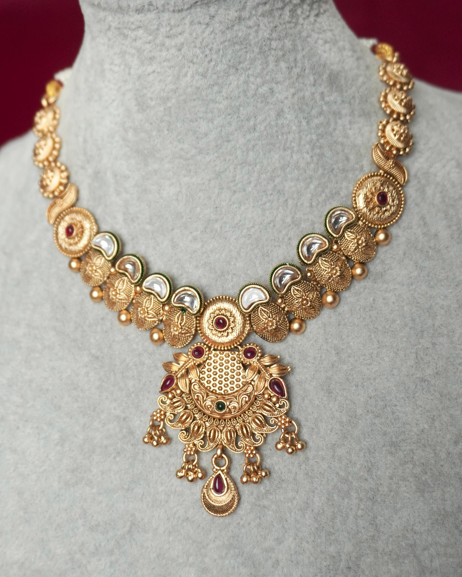 antique gold necklace set