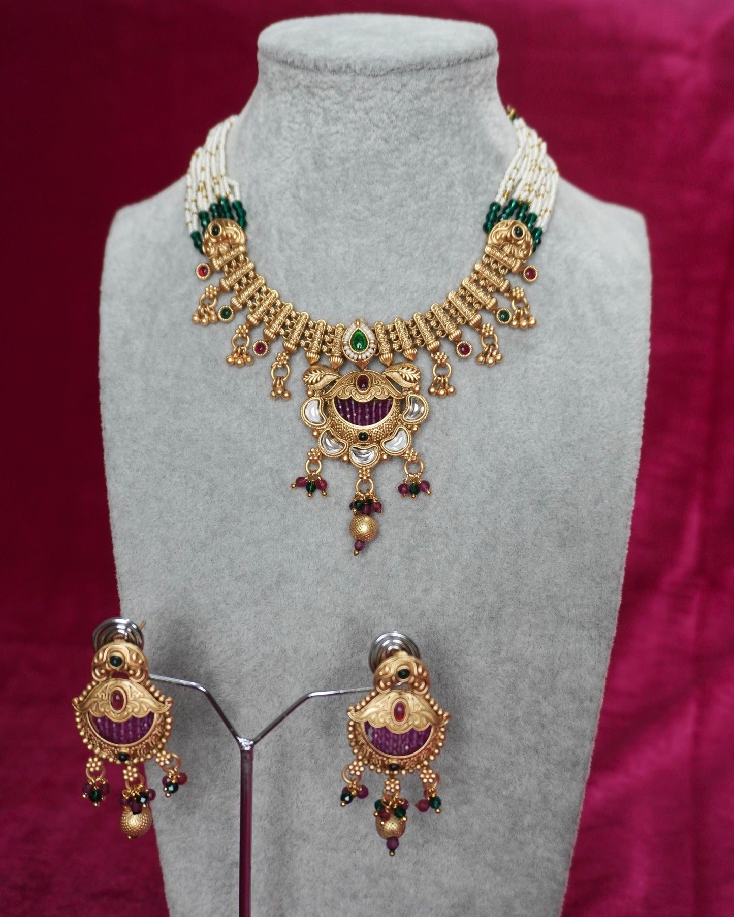 Beaded Antique Gold Necklace Set