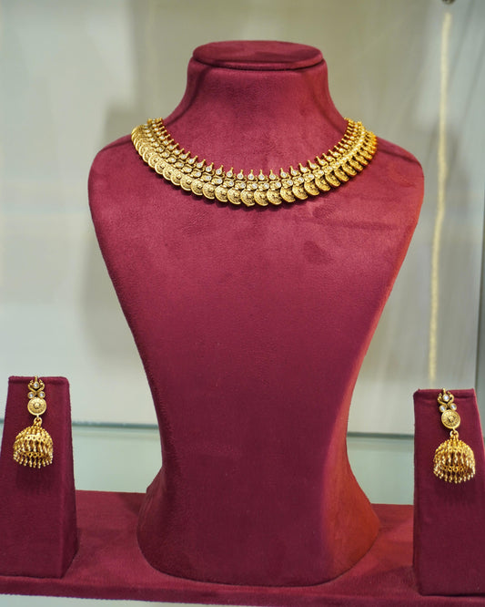 Kavya's Antique Gold Necklace AG028