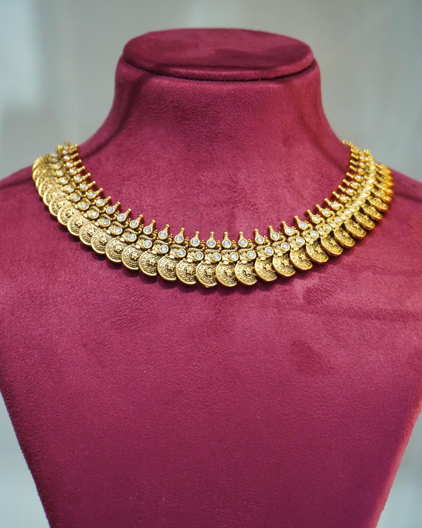 Kavya's Antique Gold Necklace AG028