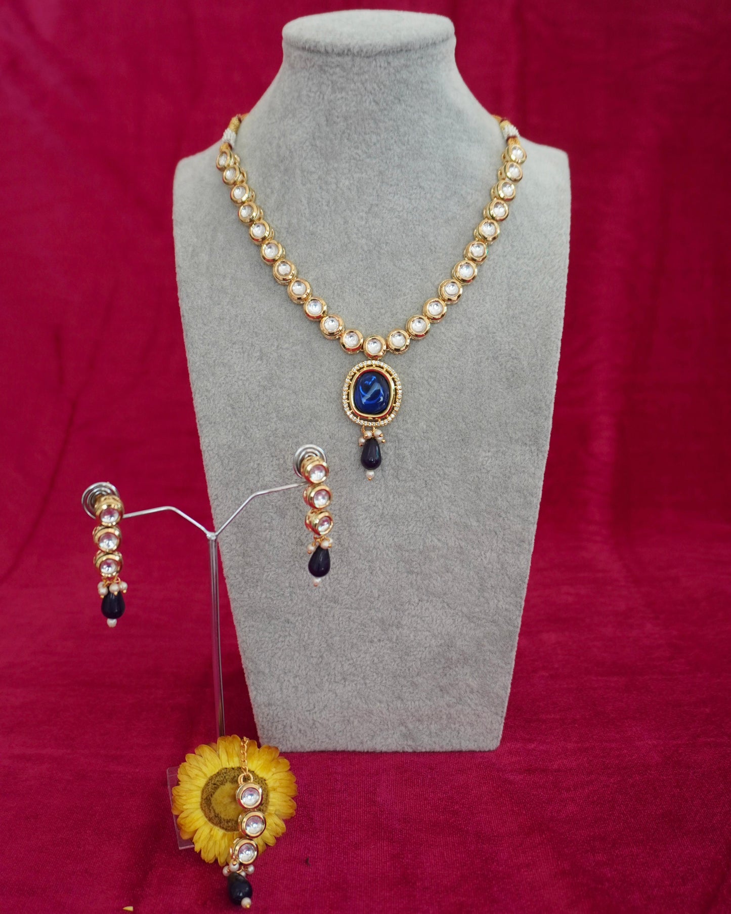 blue pendant kundan necklace set