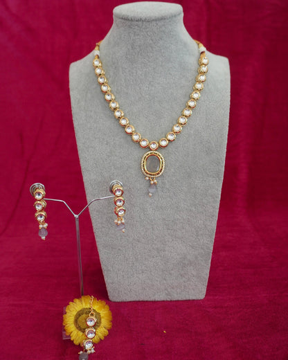 grey pendant kundan necklace set