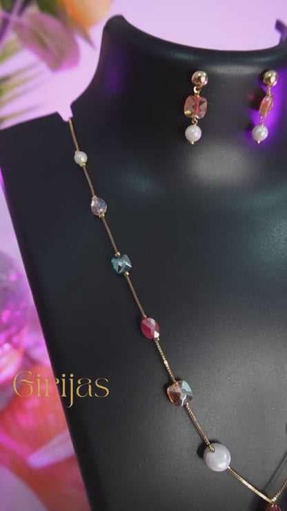 Pearl Floral Chain GC001