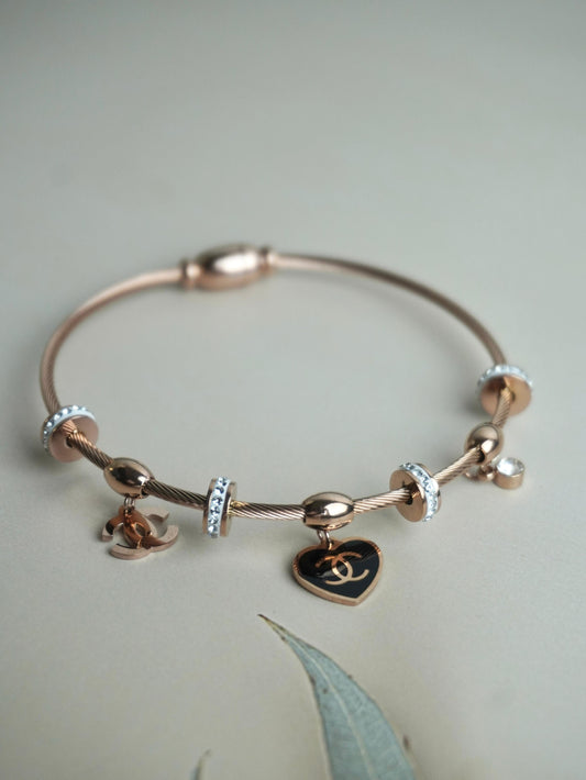 Rose Gold Charm Bracelet B004